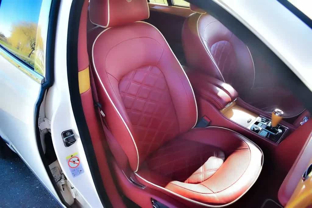 Bentley Mulsanne Speed 6.8 V8 €80.000 in options 04/2015-photo-13