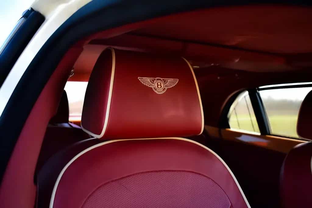 Bentley Mulsanne Speed 6.8 V8 €80.000 in options 04/2015-photo-14