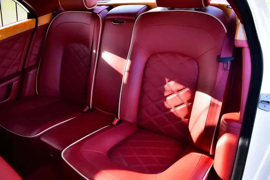 Bentley Mulsanne Speed 6.8 V8 €80.000 in options 04/2015-photo-16