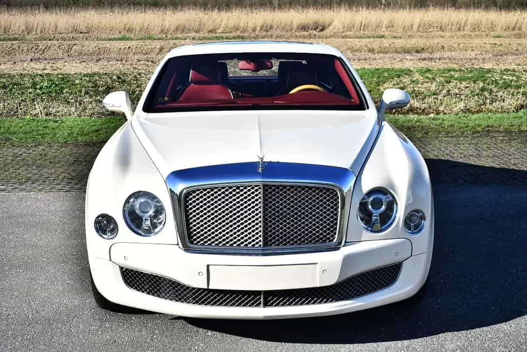 Bentley Mulsanne Speed 6.8 V8 €80.000 in options 04/2015-photo-3