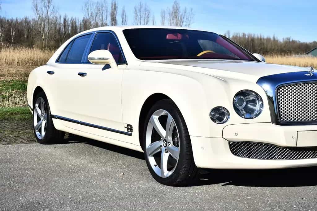 Bentley Mulsanne Speed 6.8 V8 €80.000 in options 04/2015-photo-5