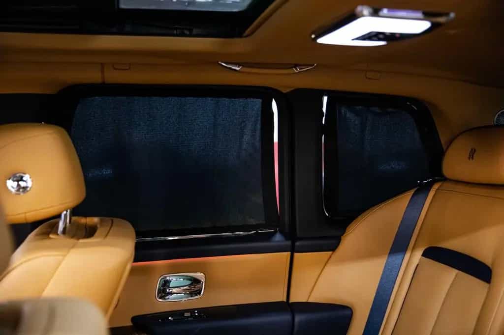 Rolls-Royce Cullinan - Full Spec - Bespoke Interior - VAT 02/2025-photo-21