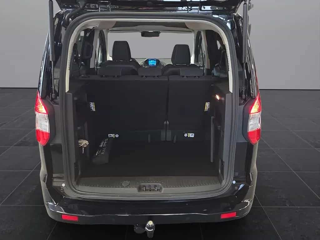 Ford Tourneo Courier Titanium Zahnriemen Service TÜV 08/2018-photo-20