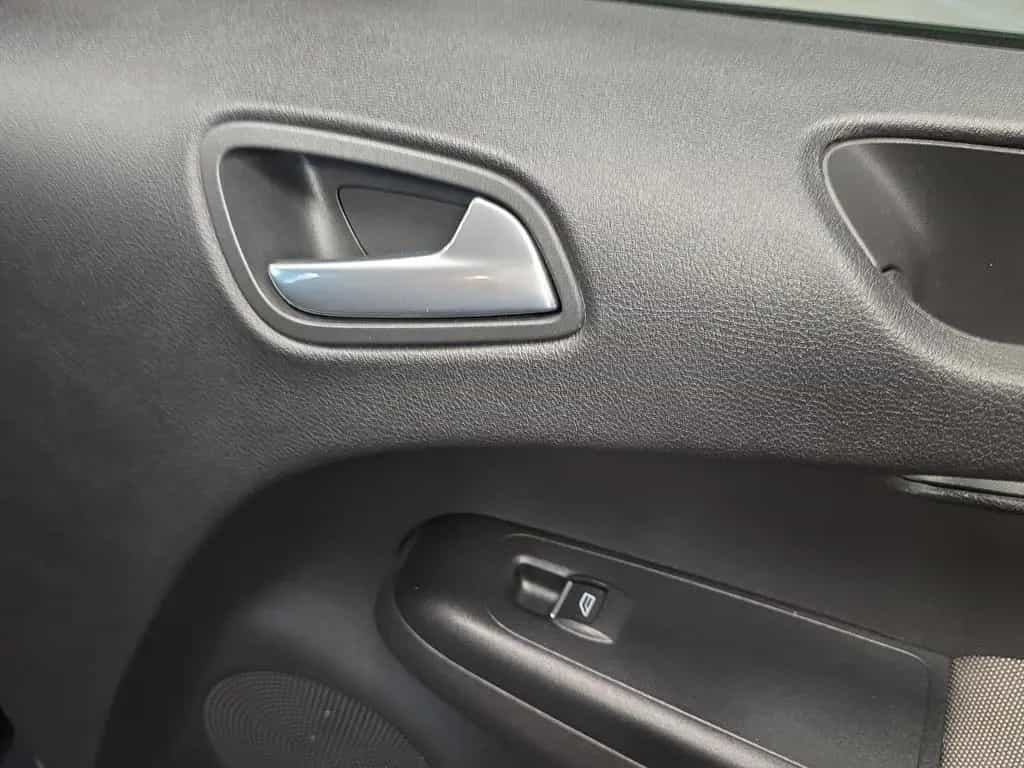 Ford Tourneo Courier Titanium Zahnriemen Service TÜV 08/2018-photo-23