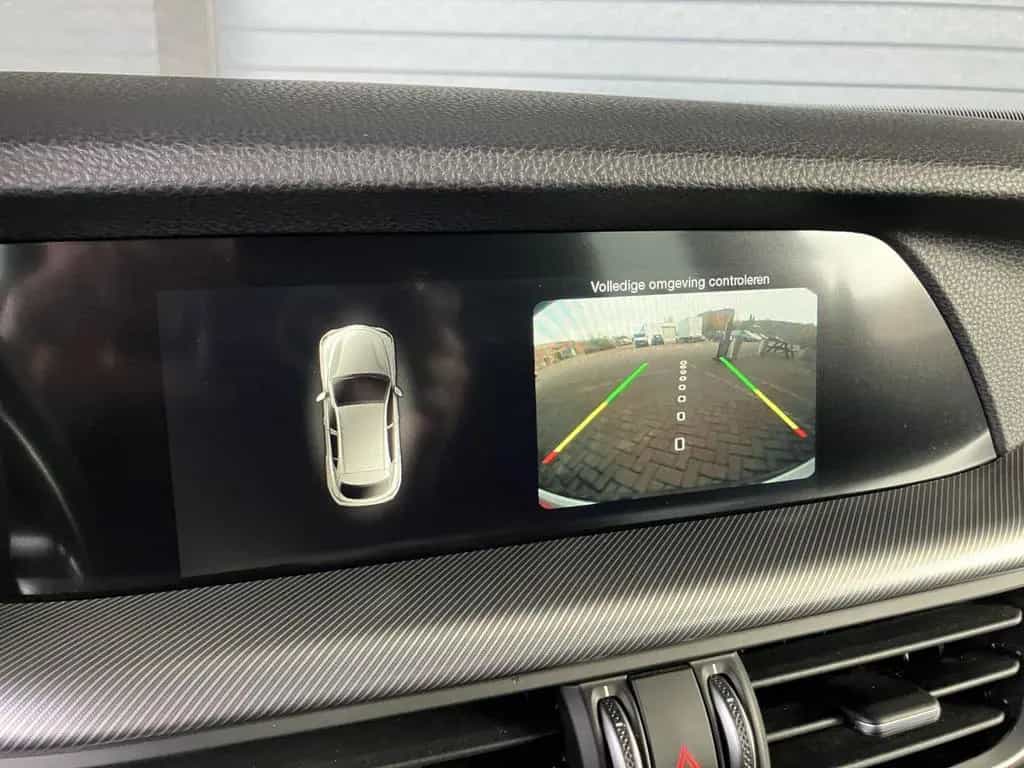 Alfa Romeo Stelvio 2.2d SUPER-XENON-LEDER-VOLL 08/2017-photo-14