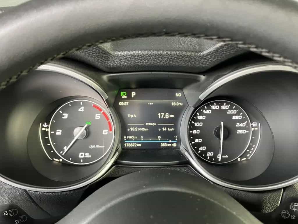 Alfa Romeo Stelvio 2.2d SUPER-XENON-LEDER-VOLL 08/2017-photo-15
