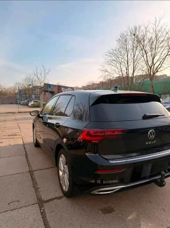 Volkswagen Golf VIII Style 1,5 TSI 12/2019-photo-0