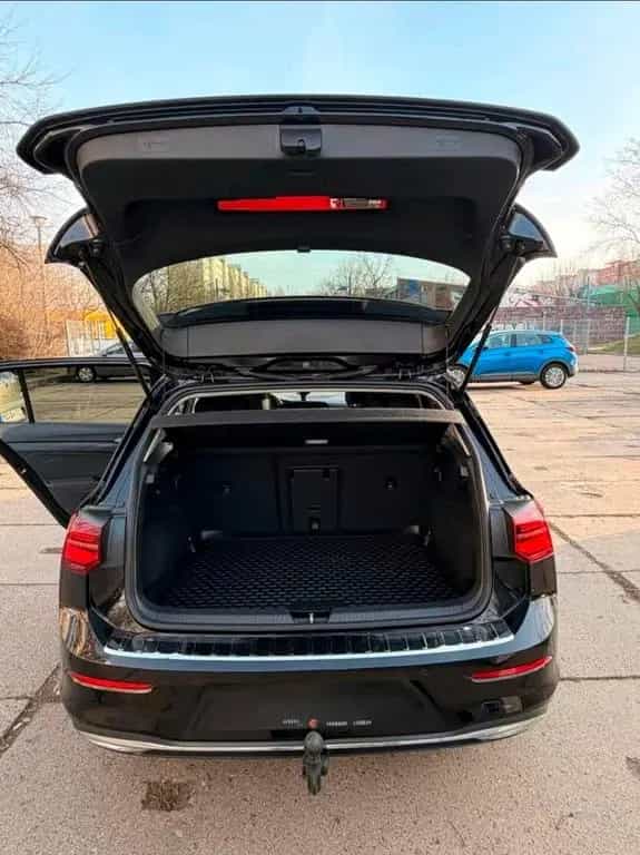 Volkswagen Golf VIII Style 1,5 TSI 12/2019-photo-4