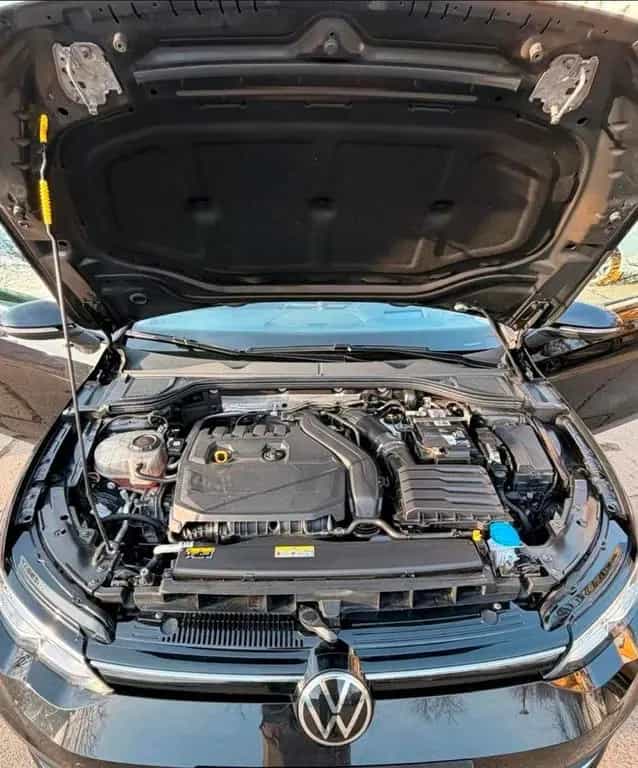 Volkswagen Golf VIII Style 1,5 TSI 12/2019-photo-5