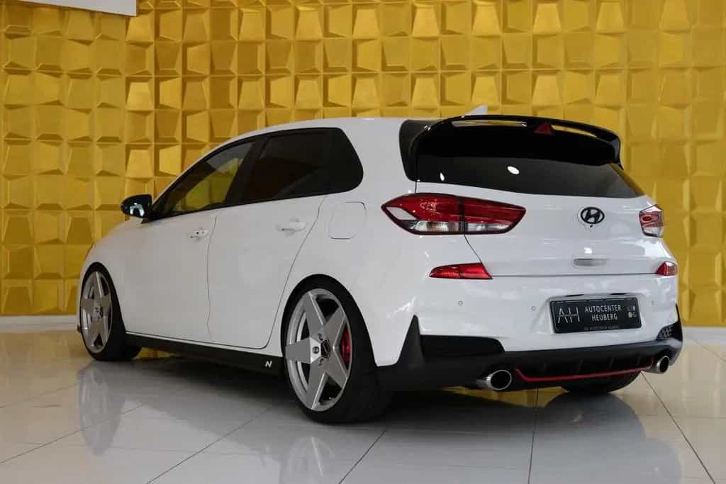 Hyundai i30 N Performance*KAM*KLAPPE*K&W*19"BORBET*1.HD 06/2019-photo-2
