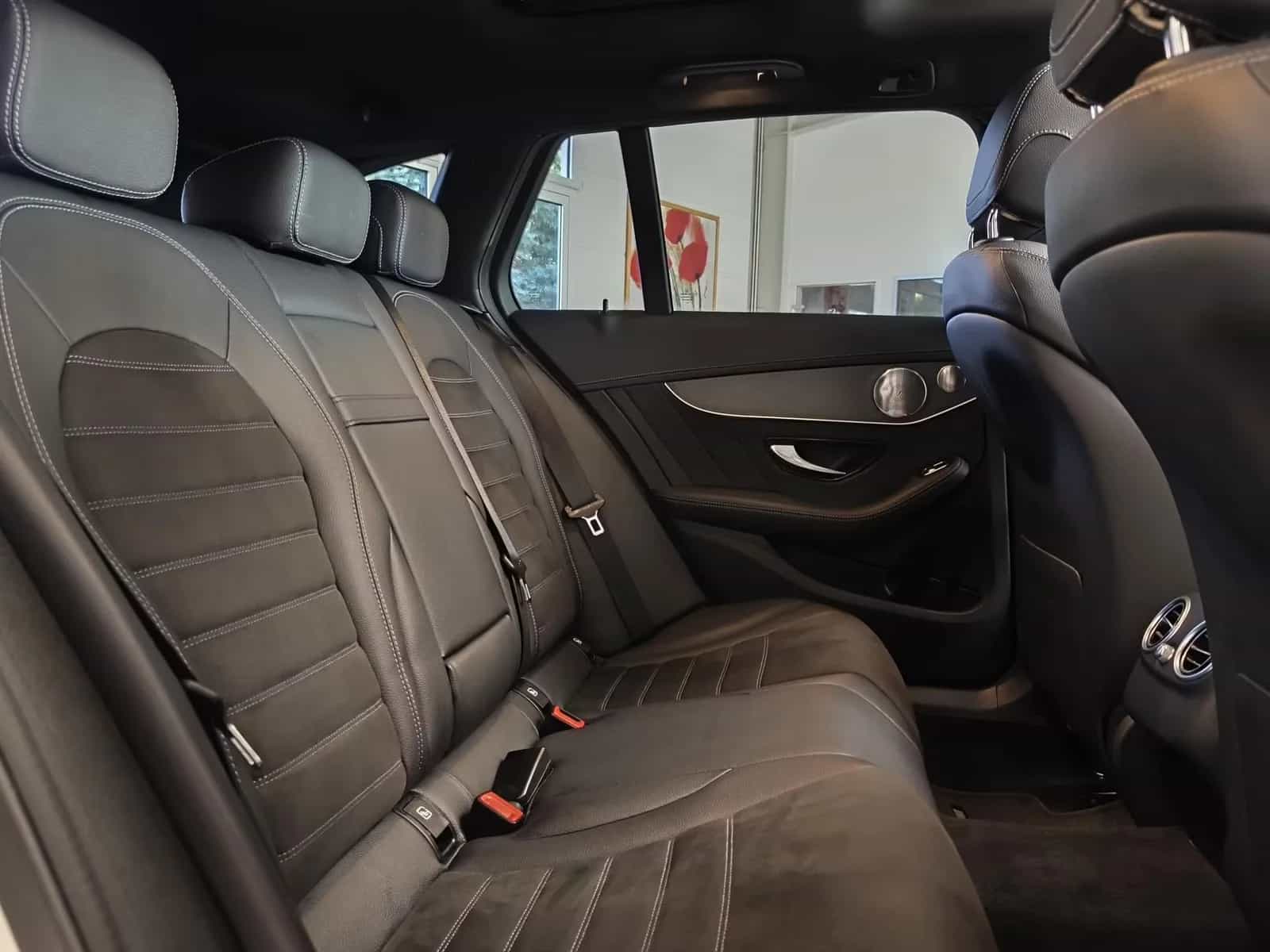 Mercedes-Benz C-Class 300 07/2020-photo-24
