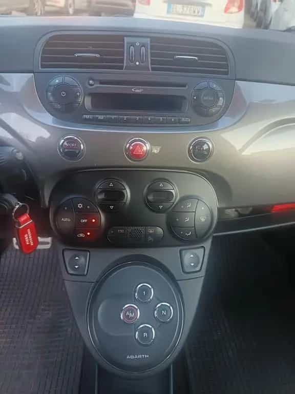 Abarth 595 1.4 Turbo T-Jet 160 CV MTA Turismo GP 03/2015-photo-12