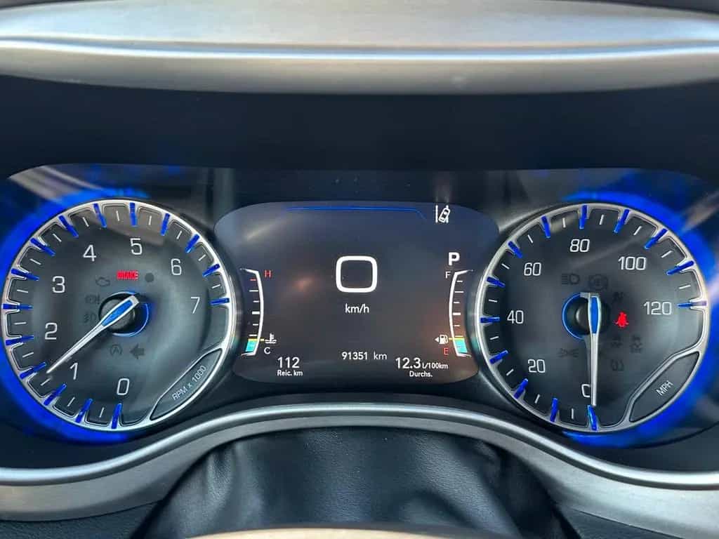 Chrysler Pacifica Launch Edition AWD 10/2020-photo-10
