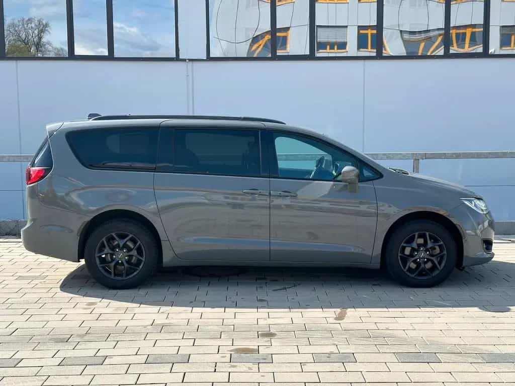 Chrysler Pacifica Launch Edition AWD 10/2020-photo-7
