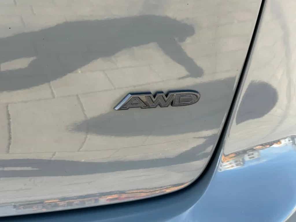 Chrysler Pacifica Launch Edition AWD 10/2020-photo-8