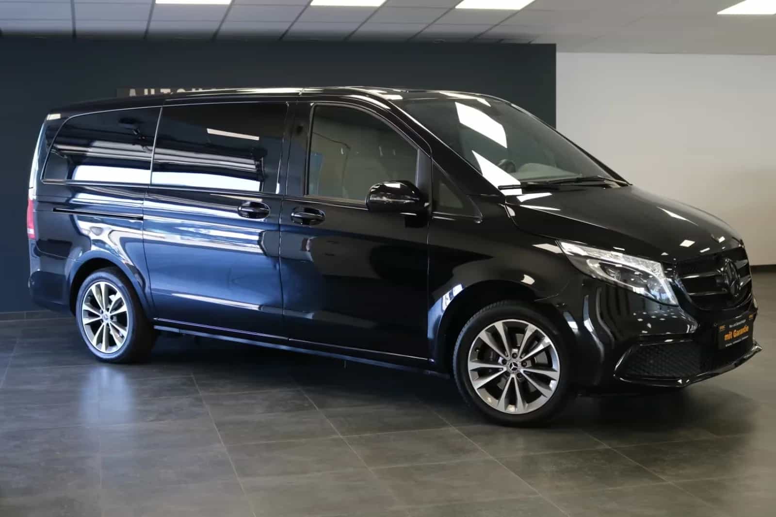 Mercedes-Benz V-Class 250 09/2021-photo-0