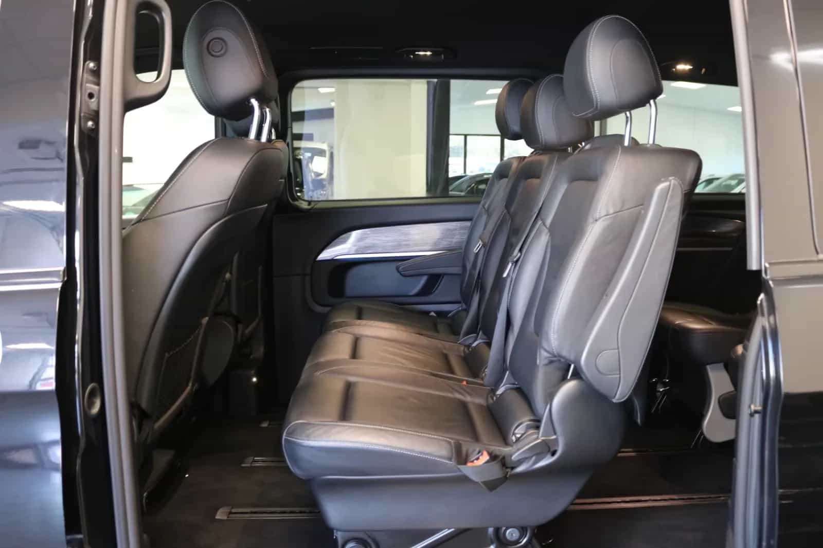 Mercedes-Benz V-Class 250 09/2021-photo-14