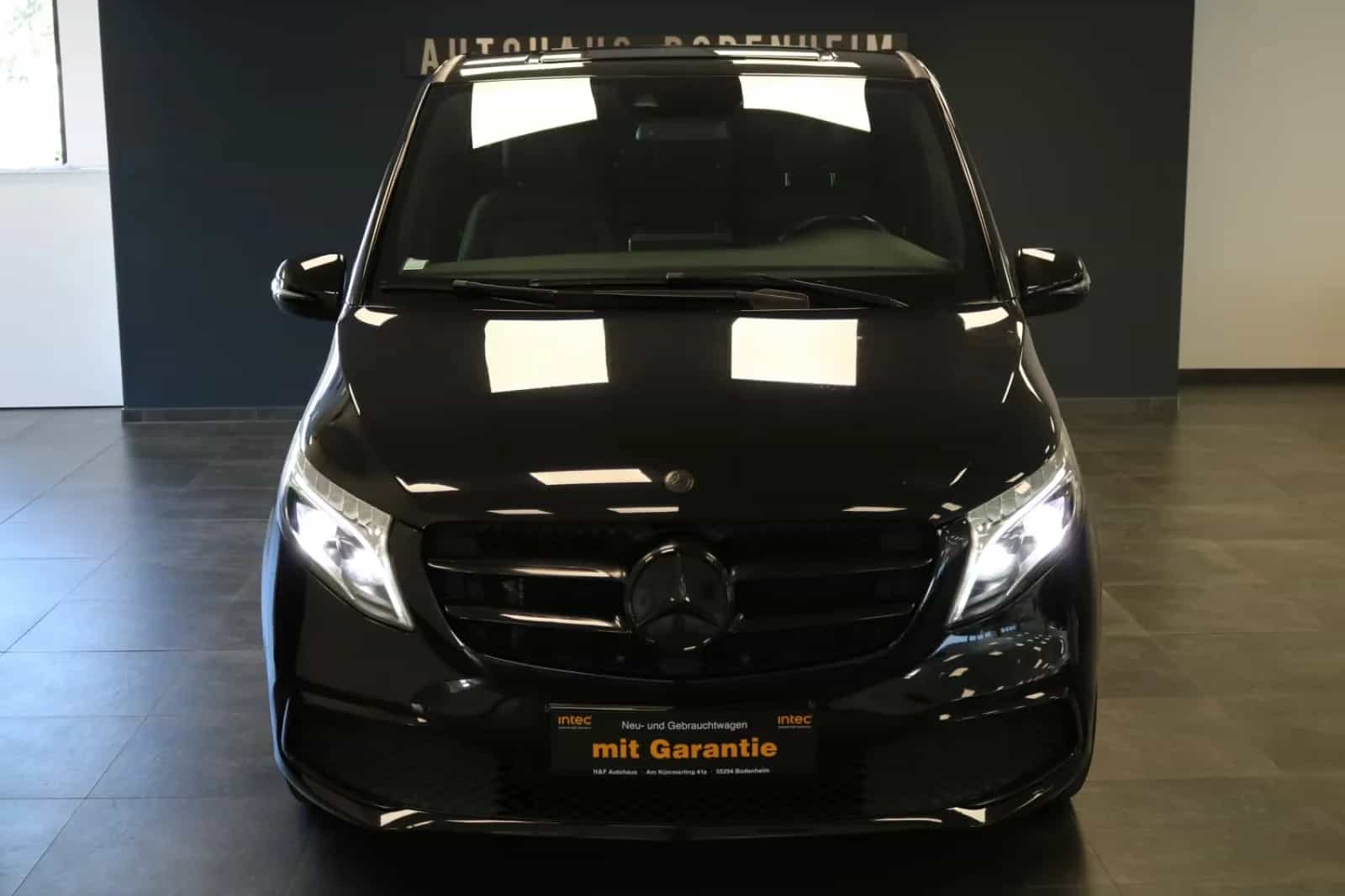 Mercedes-Benz V-Class 250 09/2021-photo-4