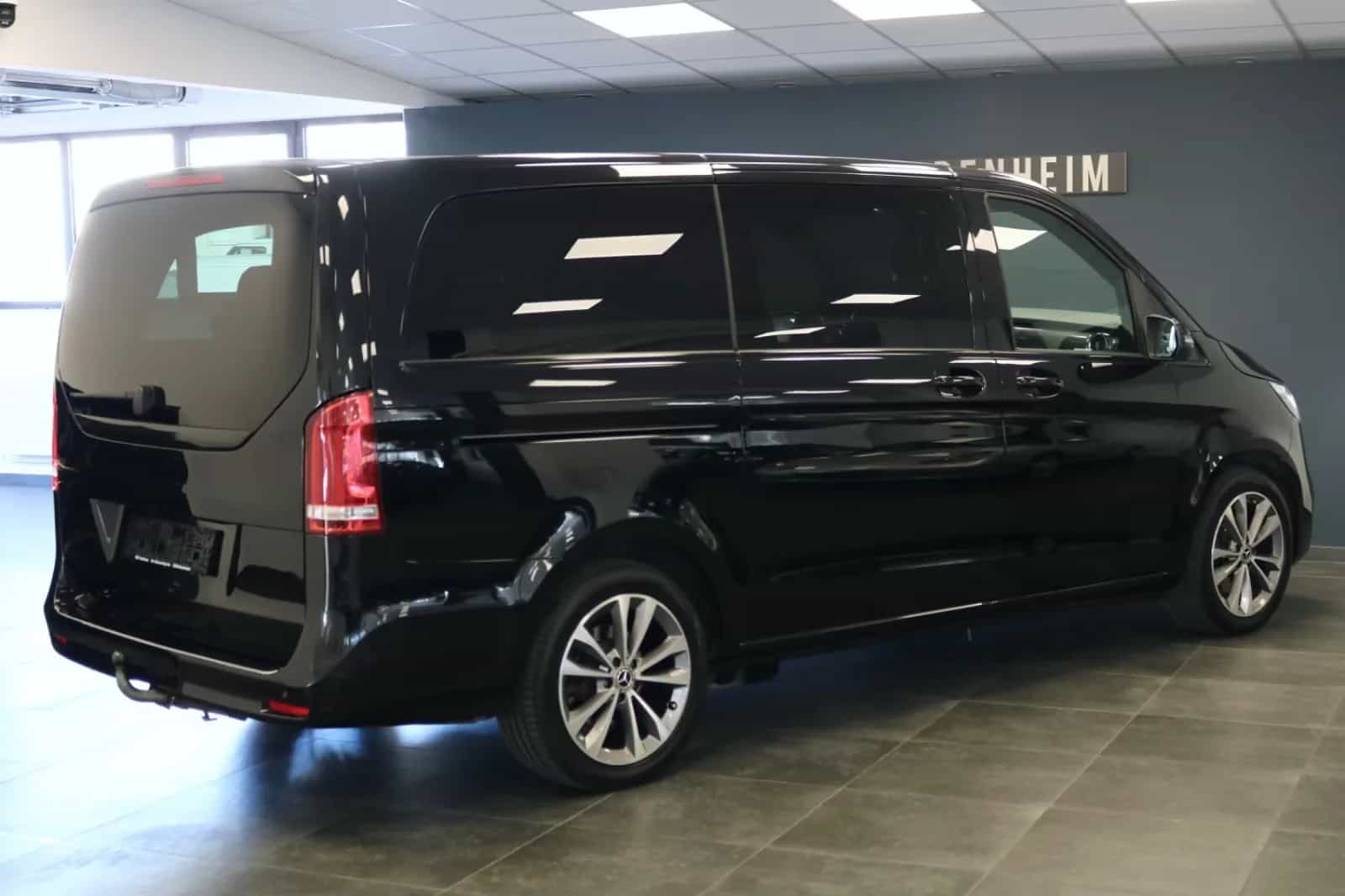 Mercedes-Benz V-Class 250 09/2021-photo-8