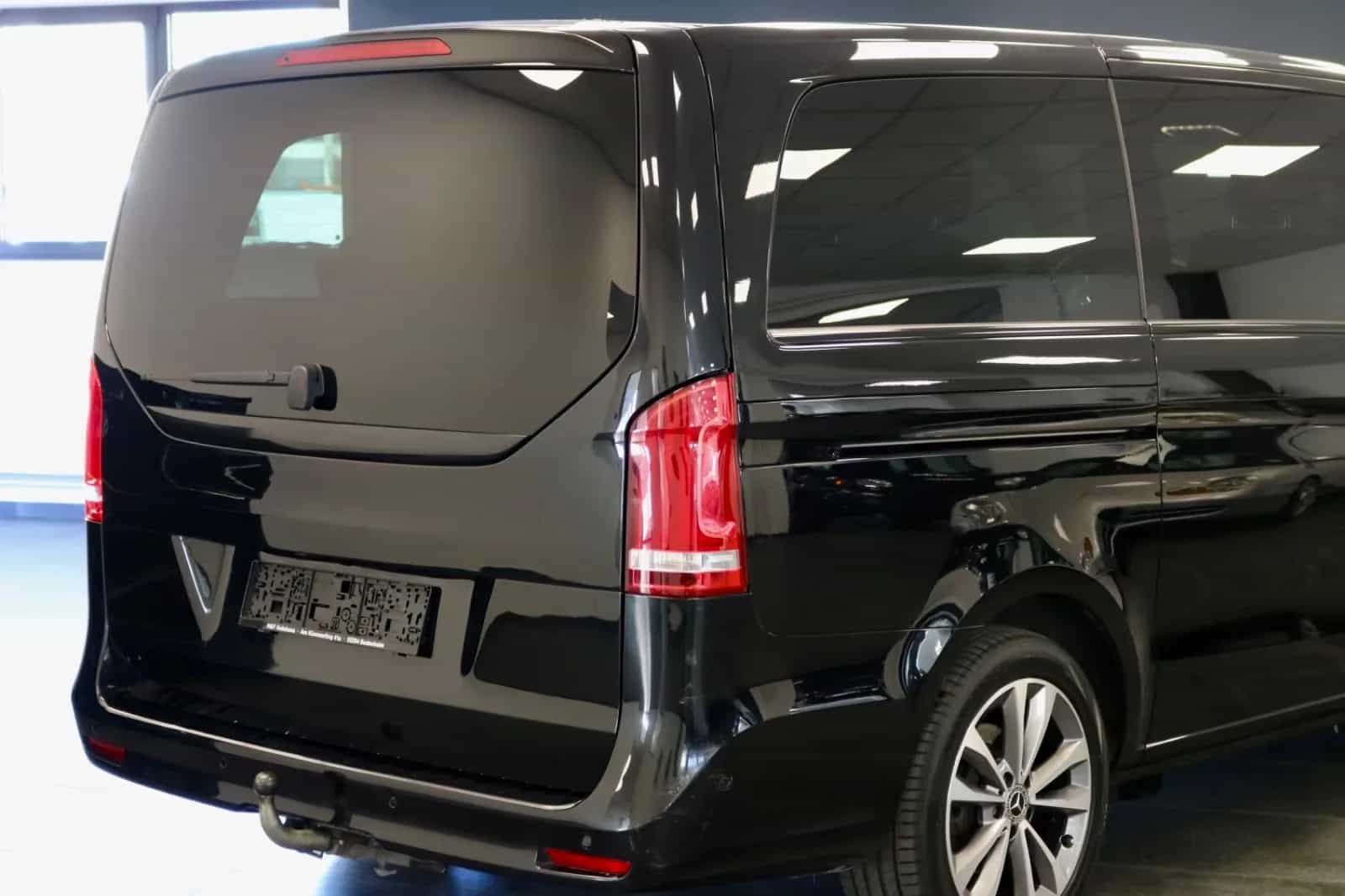 Mercedes-Benz V-Class 250 09/2021-photo-9