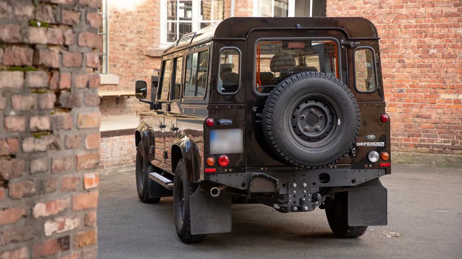 Land Rover Defender 11/2012-photo-2