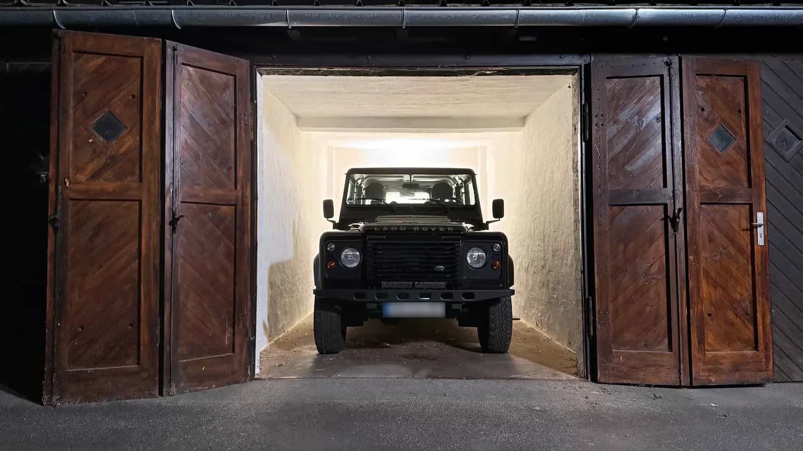 Land Rover Defender 11/2012-photo-9