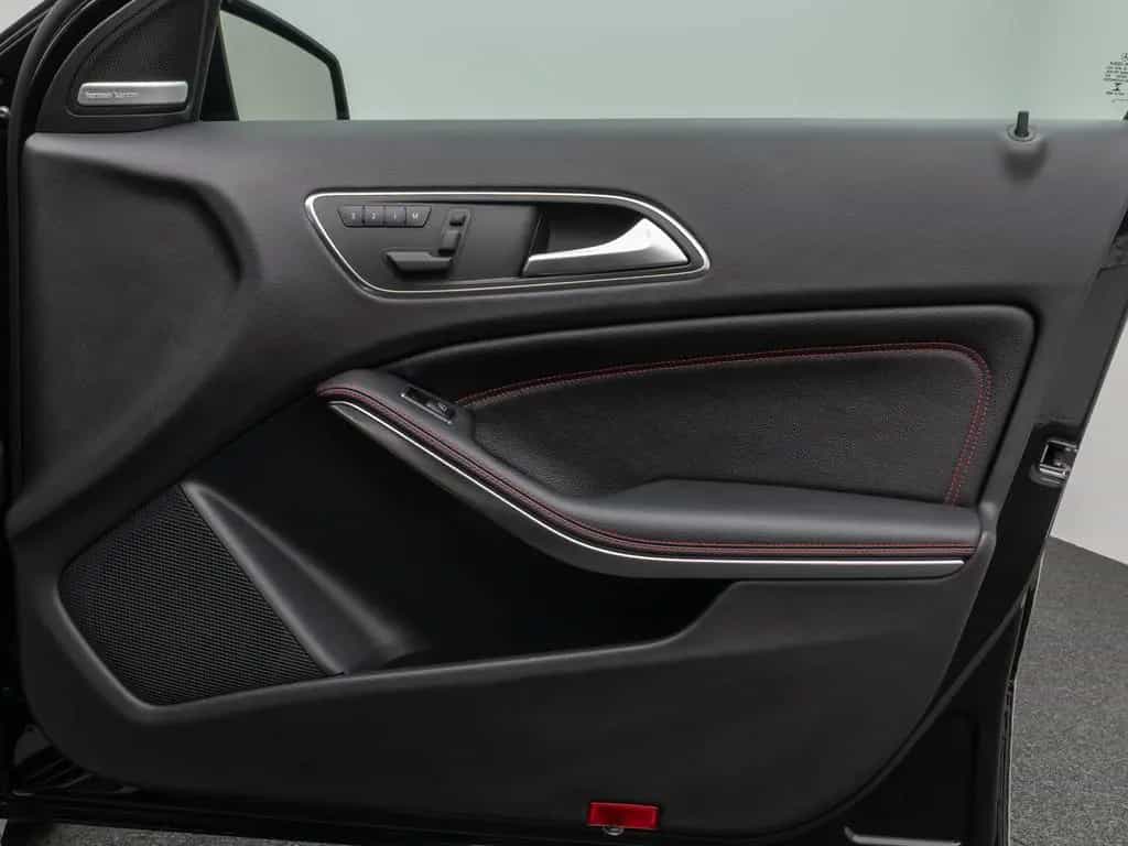 Mercedes-Benz A-Class 45 AMG Performance 4Matic Aero H/K Kamera Navi 04/2015-photo-26