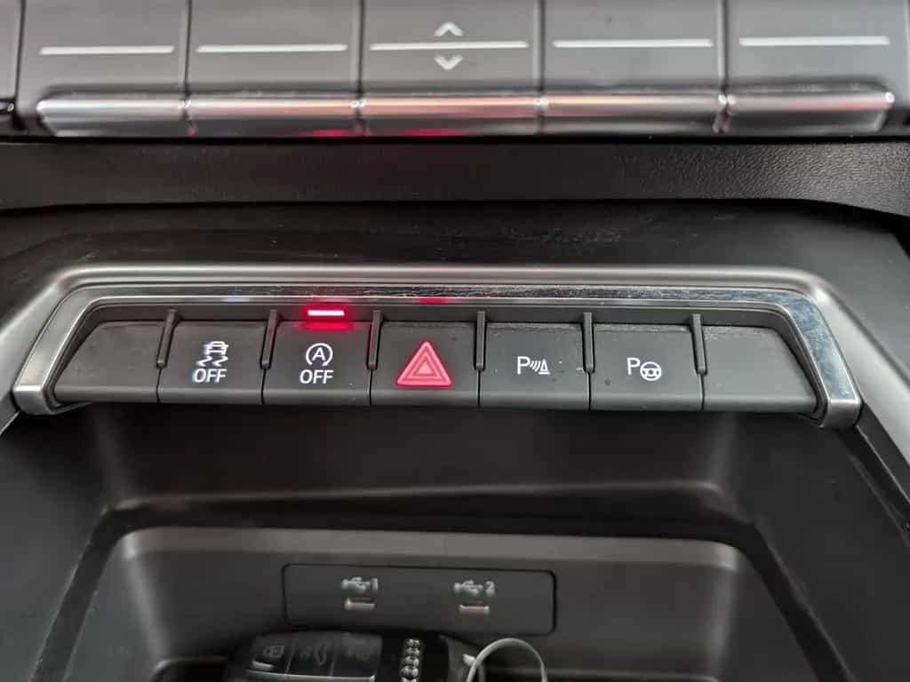 Audi A3 30 2.0 TDI Sportback S line LED+NAVI+SHZ+RFK+ 02/2022-photo-21