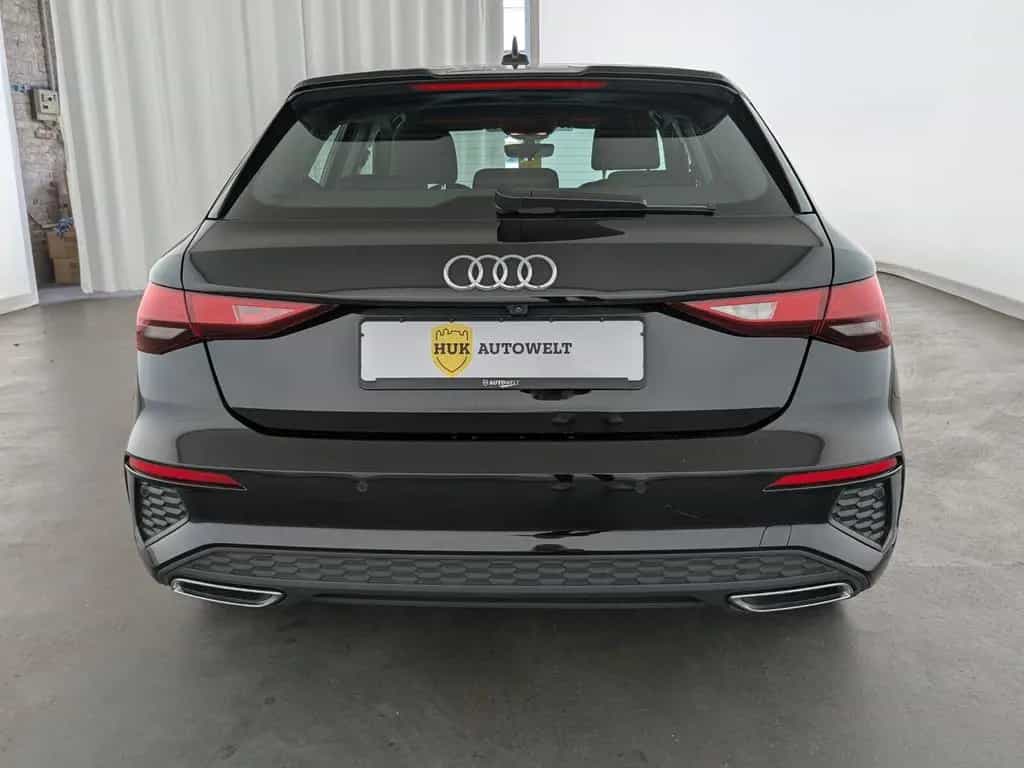 Audi A3 30 2.0 TDI Sportback S line LED+NAVI+SHZ+RFK+ 02/2022-photo-6
