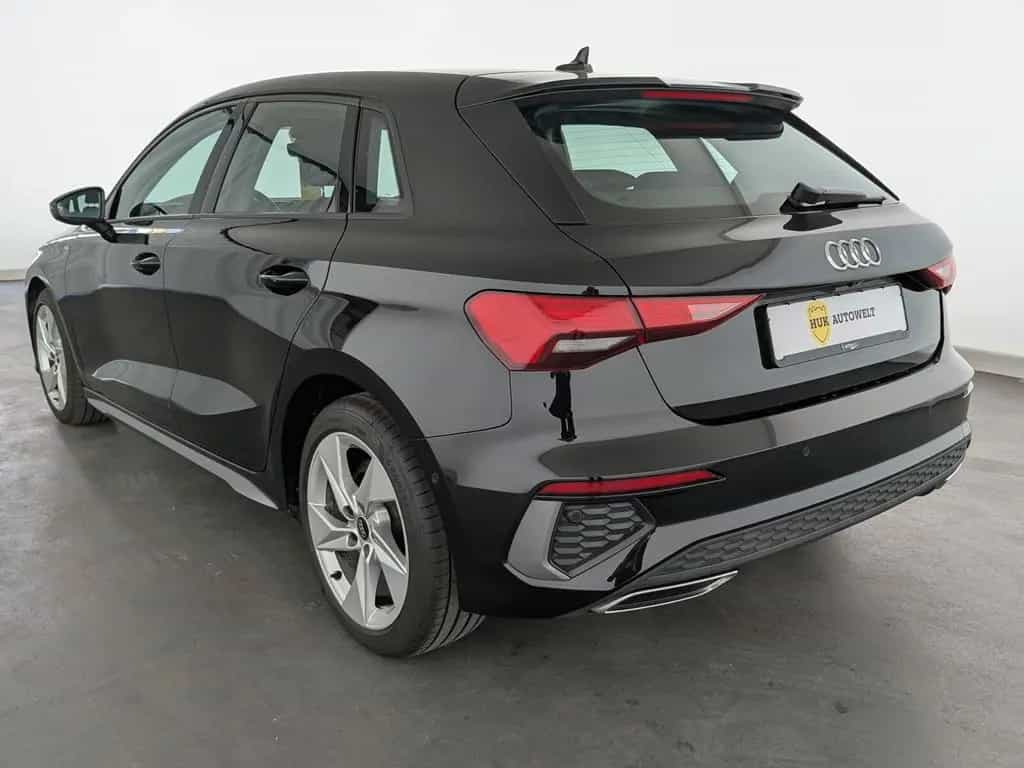 Audi A3 30 2.0 TDI Sportback S line LED+NAVI+SHZ+RFK+ 02/2022-photo-8