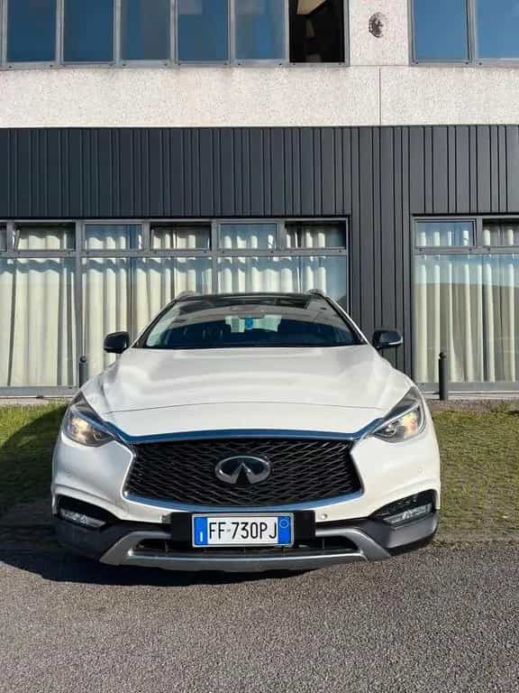 Infiniti QX30 2.2 diesel DCT AWD Premium Tech 04/2017-photo-0