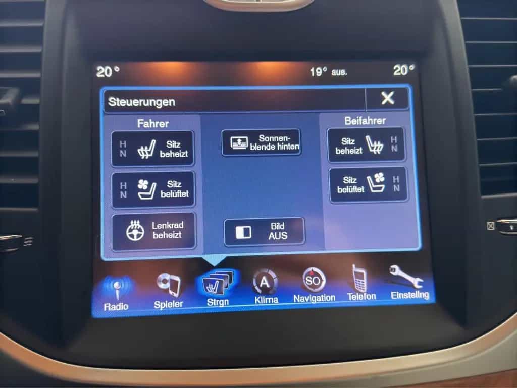 Lancia Thema 3.0 V6 CRD*LEDER/BEIGE*SITZKLIMA/NAVI* 03/2013-photo-17