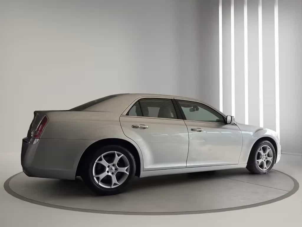 Lancia Thema 3.0 V6 CRD*LEDER/BEIGE*SITZKLIMA/NAVI* 03/2013-photo-6