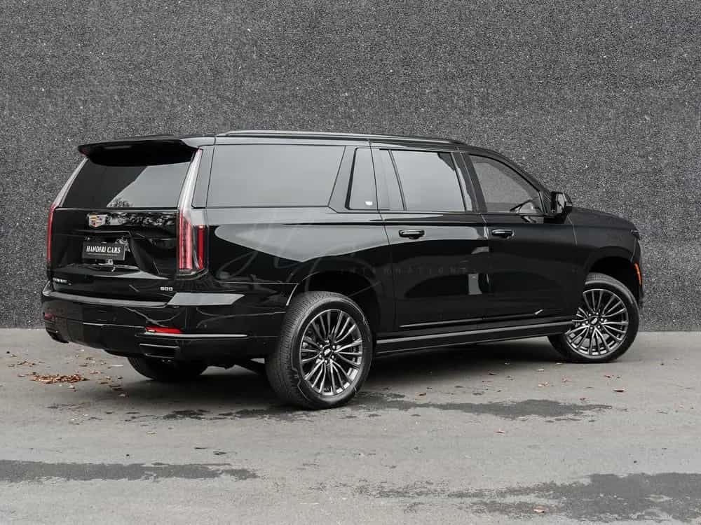 Cadillac Escalade 2026 ESV Sport Platinum € 133000 HC INTERNATIONA null-photo-4