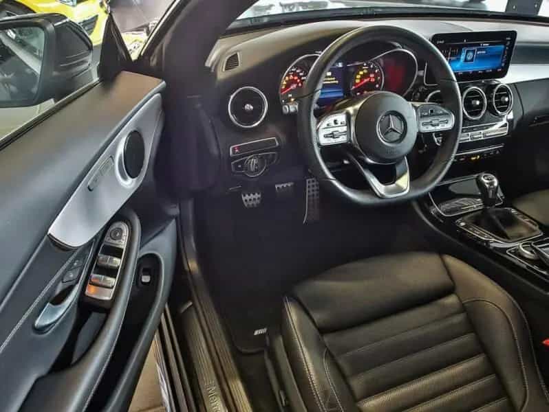 Mercedes-Benz C-Class 180 -AMG-Line In- & Exterieur, Top-Ausstattung 11/2018-photo-4