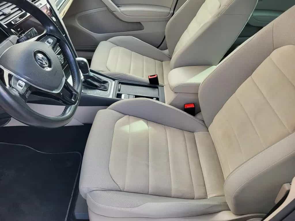 Volkswagen Golf VII Lim. Highline BMT/Start-Stopp 01/2019-photo-28