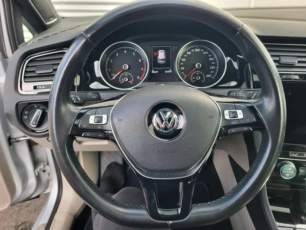 Volkswagen Golf VII Lim. Highline BMT/Start-Stopp 01/2019-photo-38