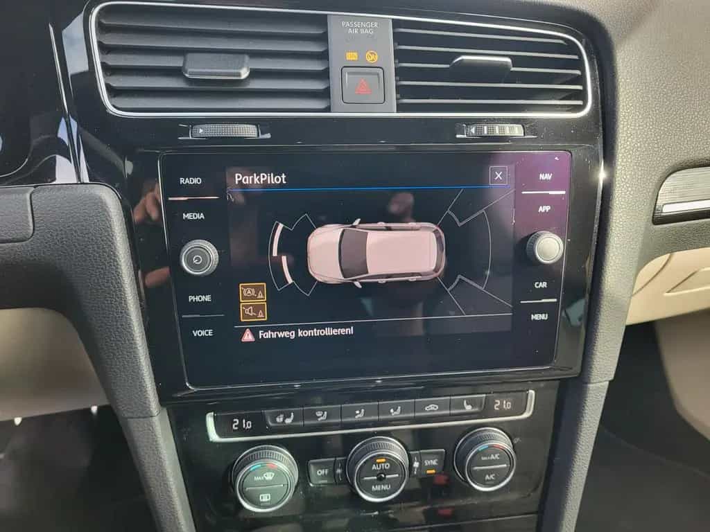 Volkswagen Golf VII Lim. Highline BMT/Start-Stopp 01/2019-photo-46