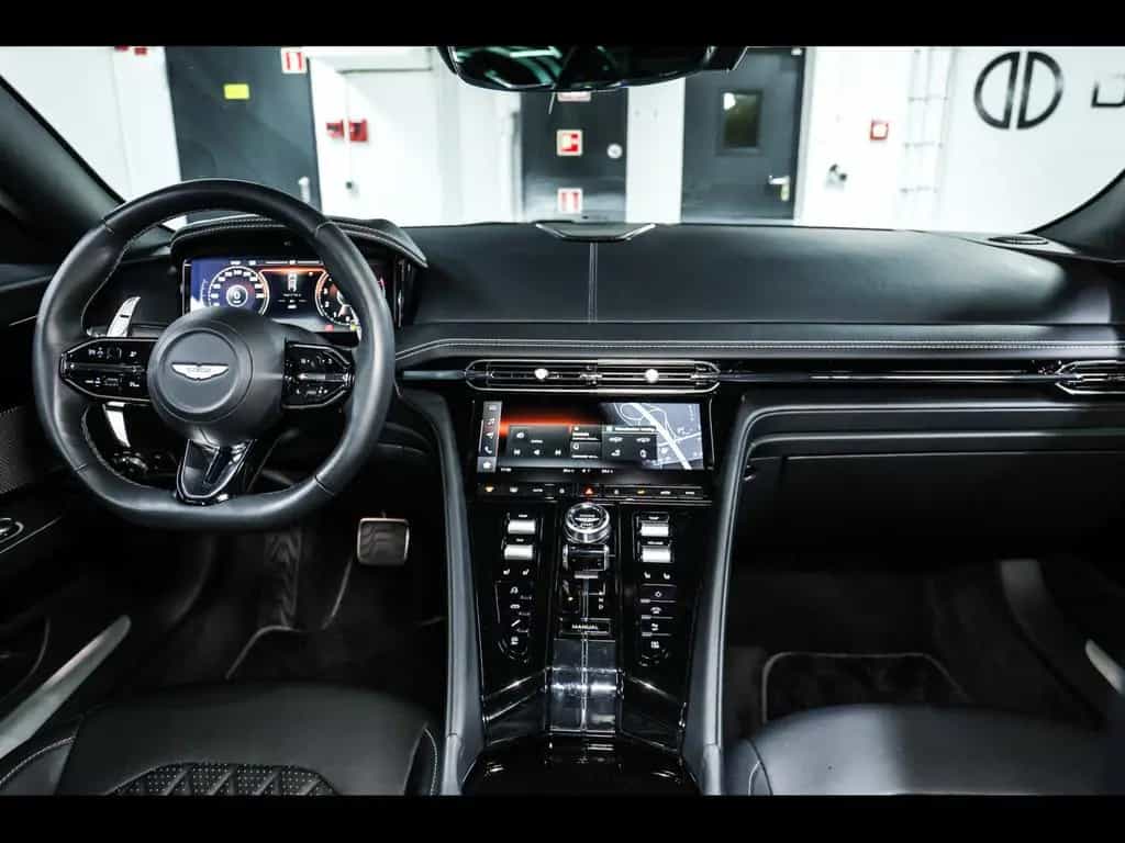 Aston Martin DB12 COUPE 4.0 V8°ALUMINITE SILVER°21'' 06/2024-photo-15