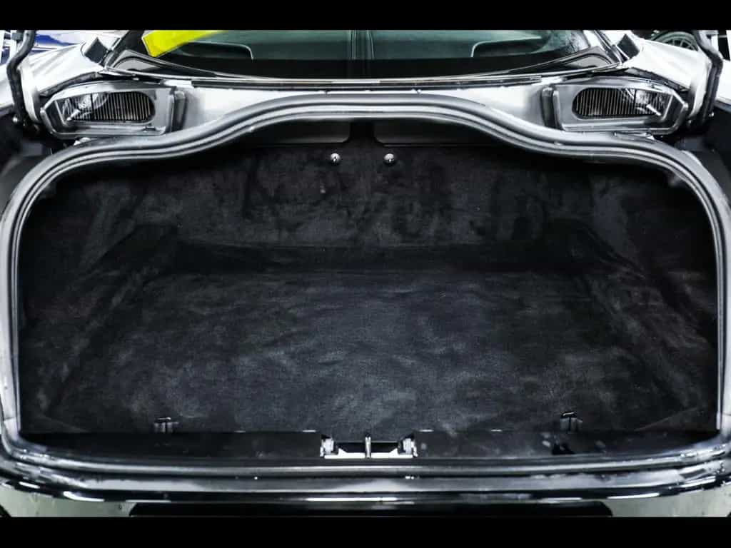 Aston Martin DB12 COUPE 4.0 V8°ALUMINITE SILVER°21'' 06/2024-photo-16