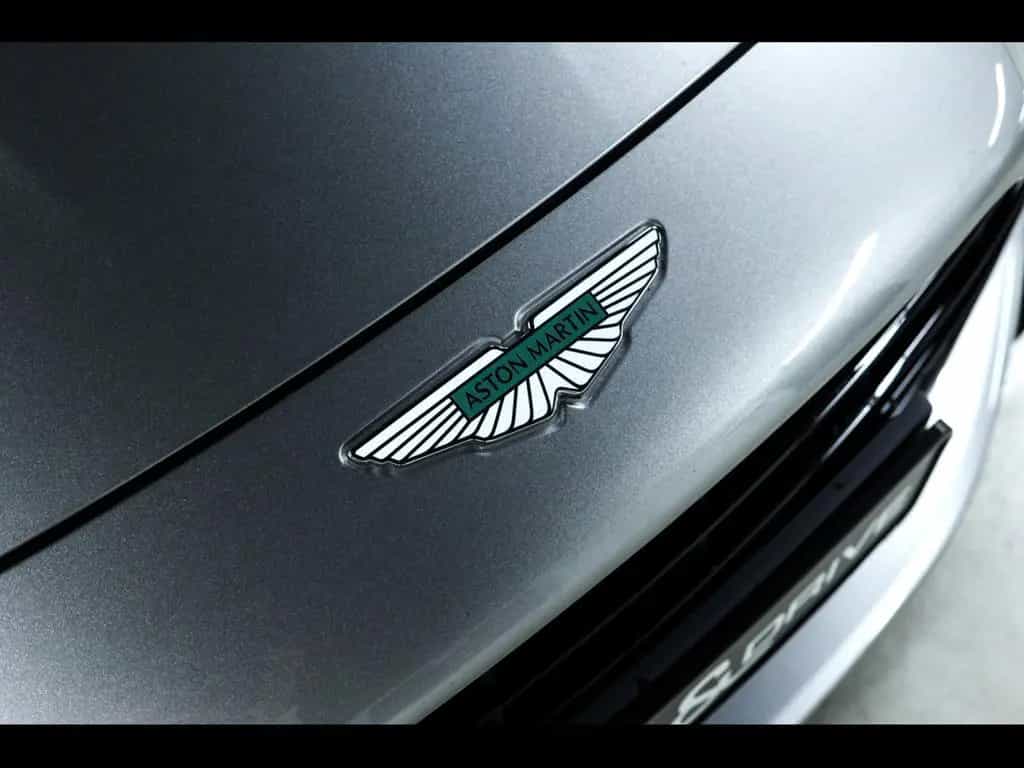 Aston Martin DB12 COUPE 4.0 V8°ALUMINITE SILVER°21'' 06/2024-photo-17