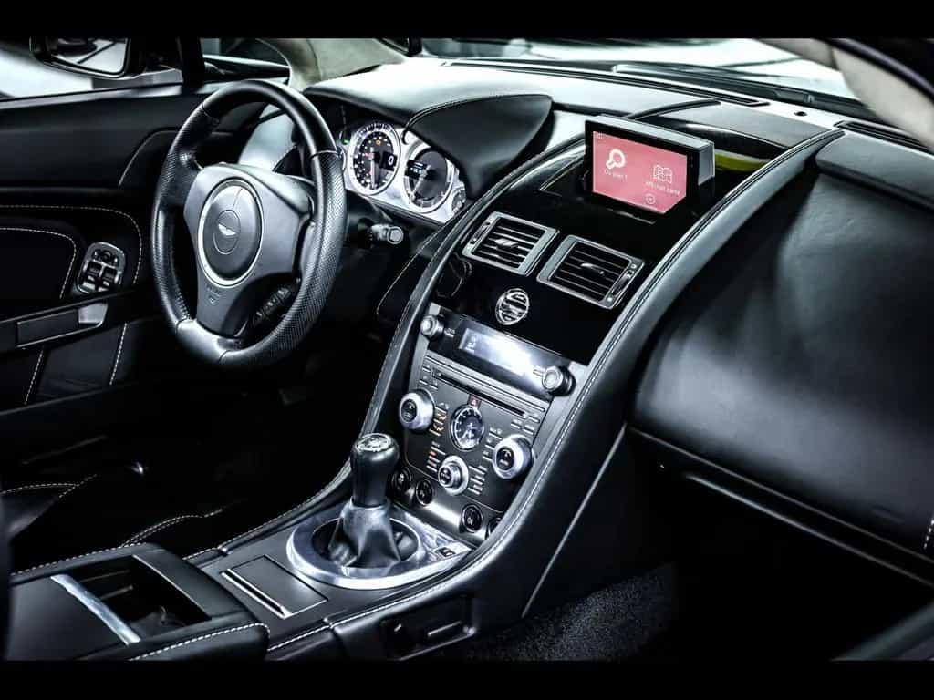 Aston Martin V8 Vantage VANTAGE ROADSTER 4.7 436°MANUAL°NAVI° 03/2014-photo-10