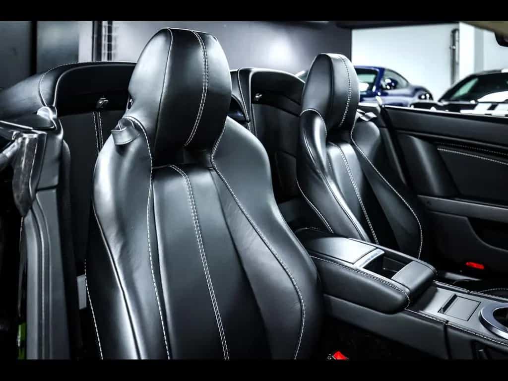 Aston Martin V8 Vantage VANTAGE ROADSTER 4.7 436°MANUAL°NAVI° 03/2014-photo-16