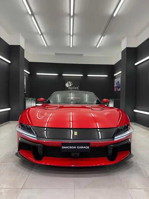 Ferrari 12Cilindri Spider 08/2025-photo-1