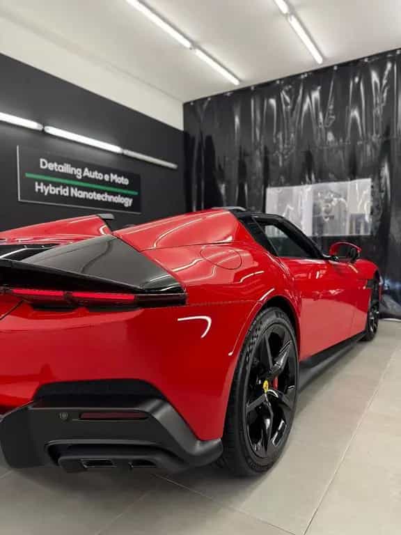 Ferrari 12Cilindri Spider 08/2025-photo-7