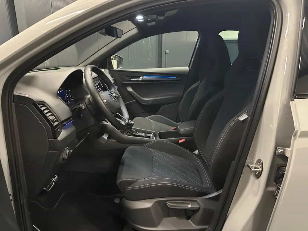 Skoda Karoq Sportline 4x4 *CarPlay*KAMERA*Sport-Sitze* 12/2024-photo-13