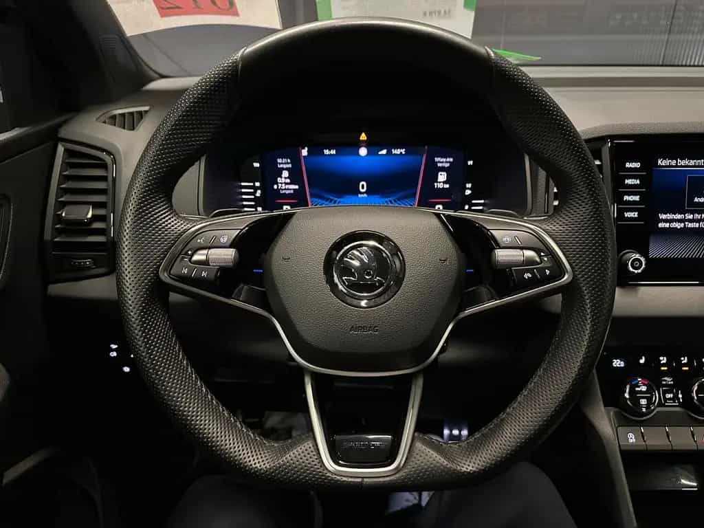 Skoda Karoq Sportline 4x4 *CarPlay*KAMERA*Sport-Sitze* 12/2024-photo-15
