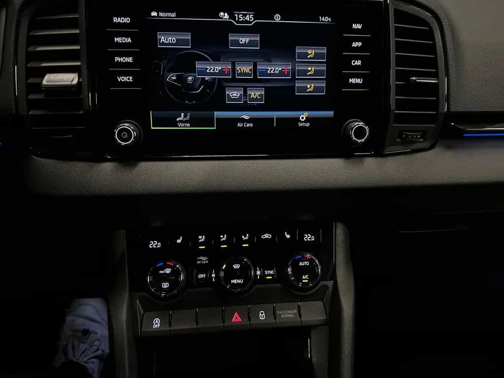Skoda Karoq Sportline 4x4 *CarPlay*KAMERA*Sport-Sitze* 12/2024-photo-19