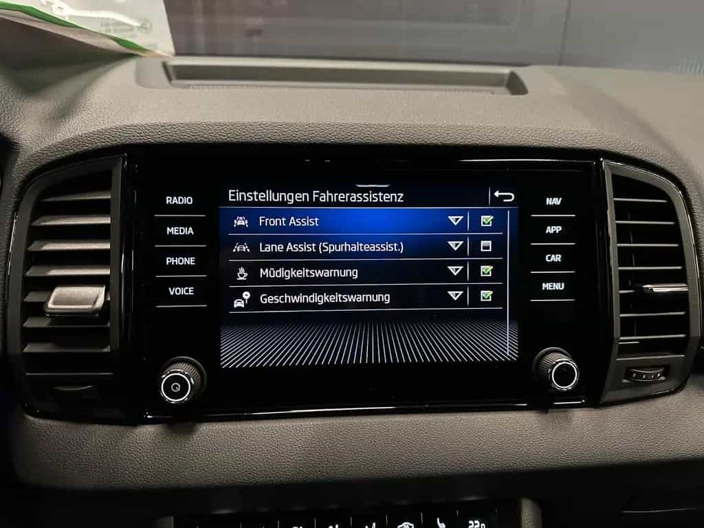 Skoda Karoq Sportline 4x4 *CarPlay*KAMERA*Sport-Sitze* 12/2024-photo-23