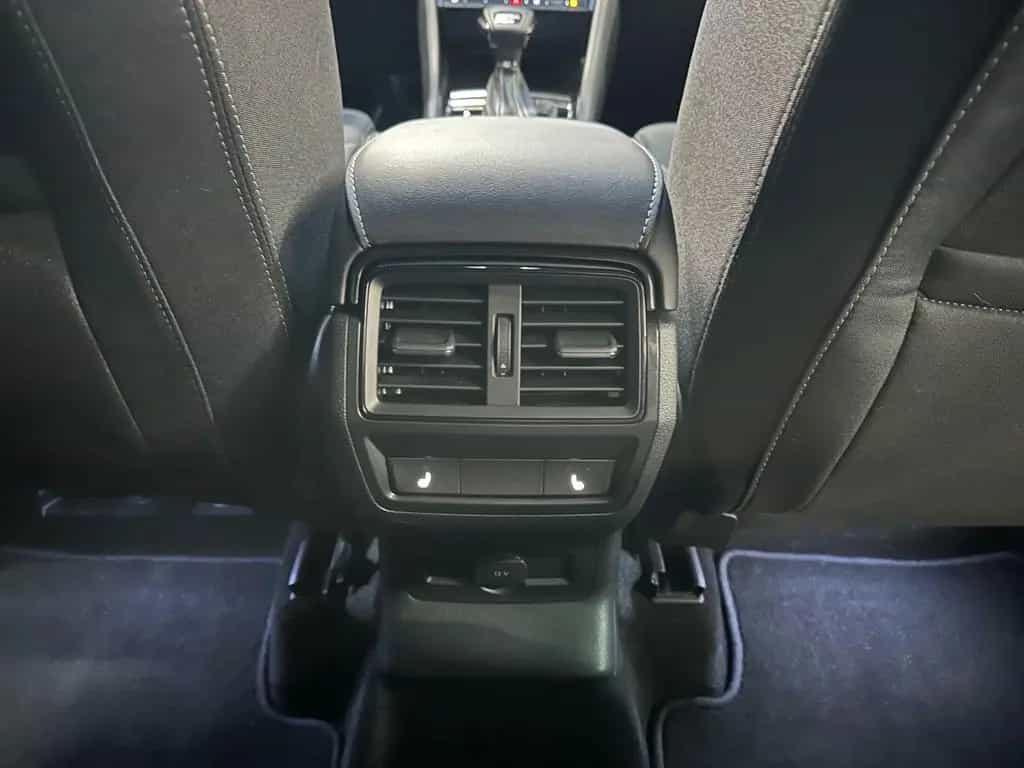 Skoda Karoq Sportline 4x4 *CarPlay*KAMERA*Sport-Sitze* 12/2024-photo-26